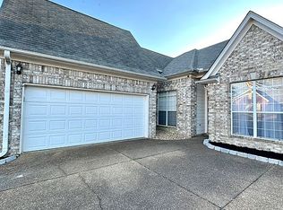 173 Fairway Trace Dr, Hernando, MS 38632