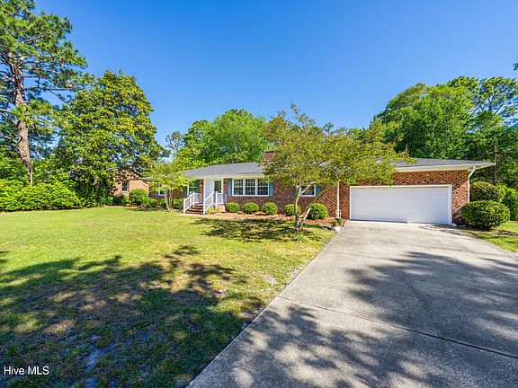 2nd image of 921 Greenhowe Drive