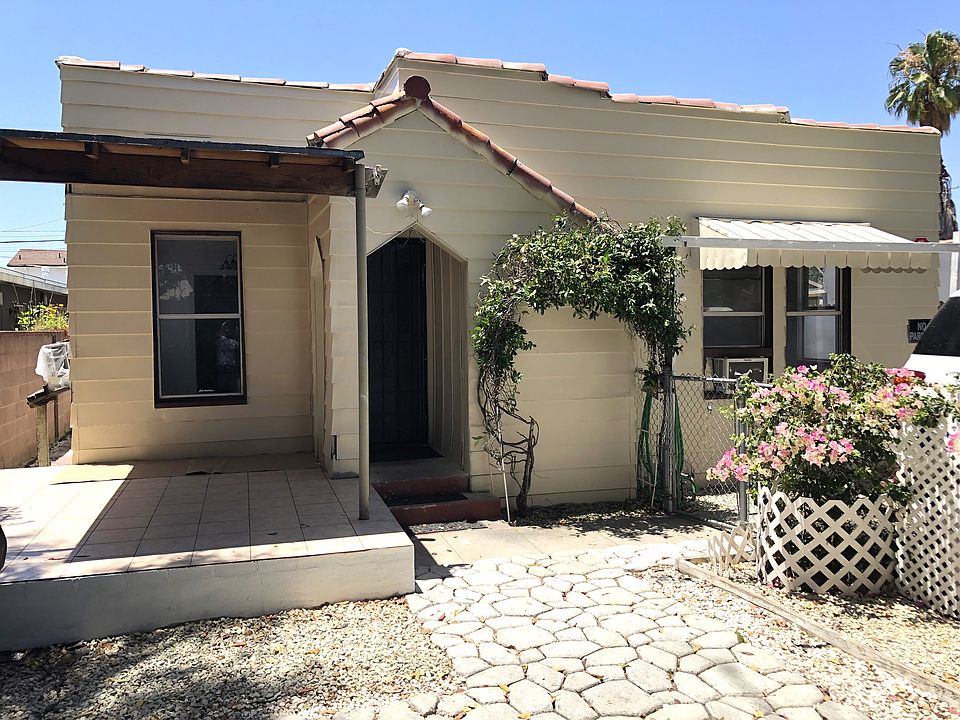 1st image of 5631 Cleon Ave #5631