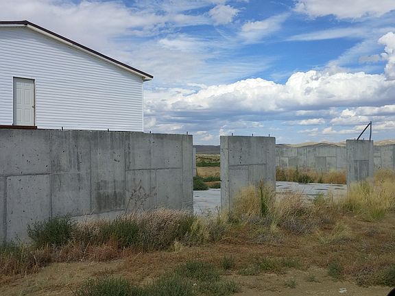 2nd image of 14 Greve Cir