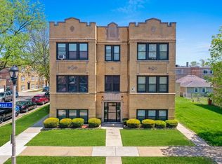 6418 18th St #7, Berwyn, IL 60402