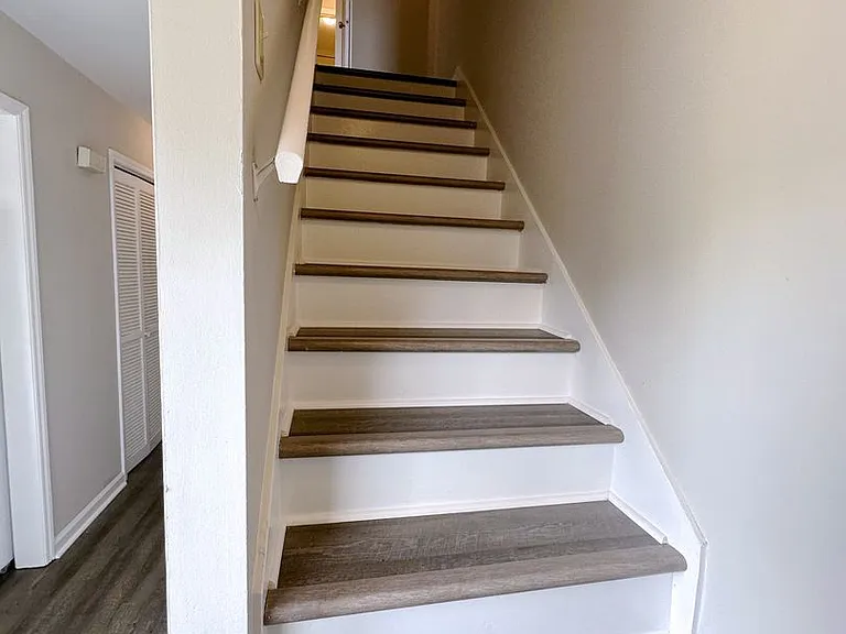 2436 Moran St — Photo 14