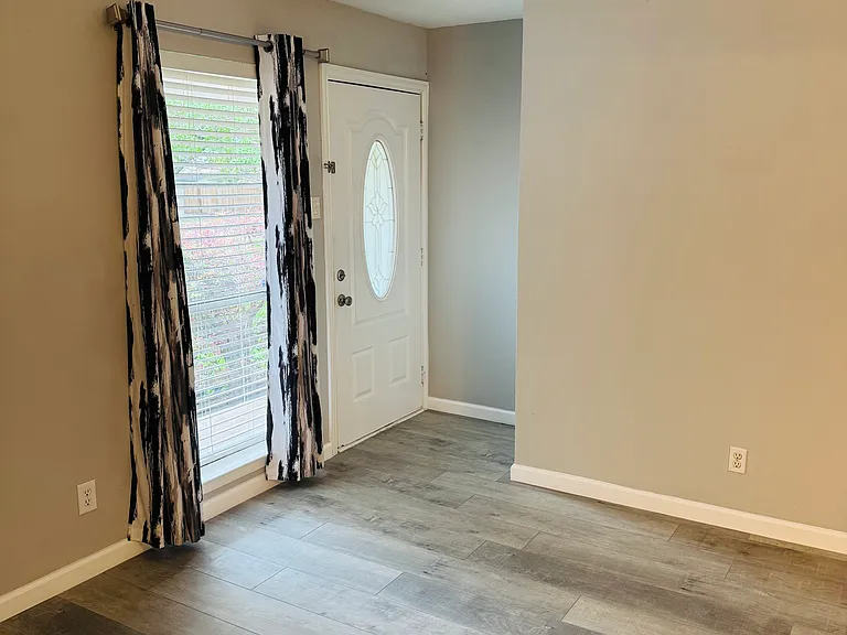 1807 Nantucket Dr — Photo 19
