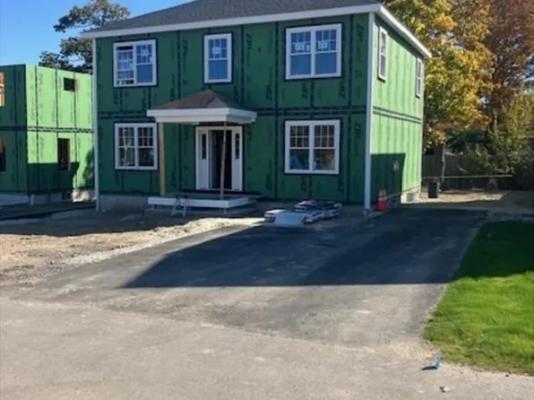 261 Pleasant St #13, South Weymouth, MA 02190