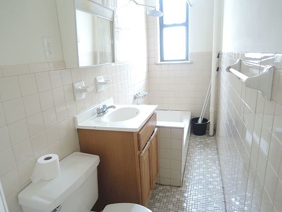 5th image of 32-42 41st St #4EE