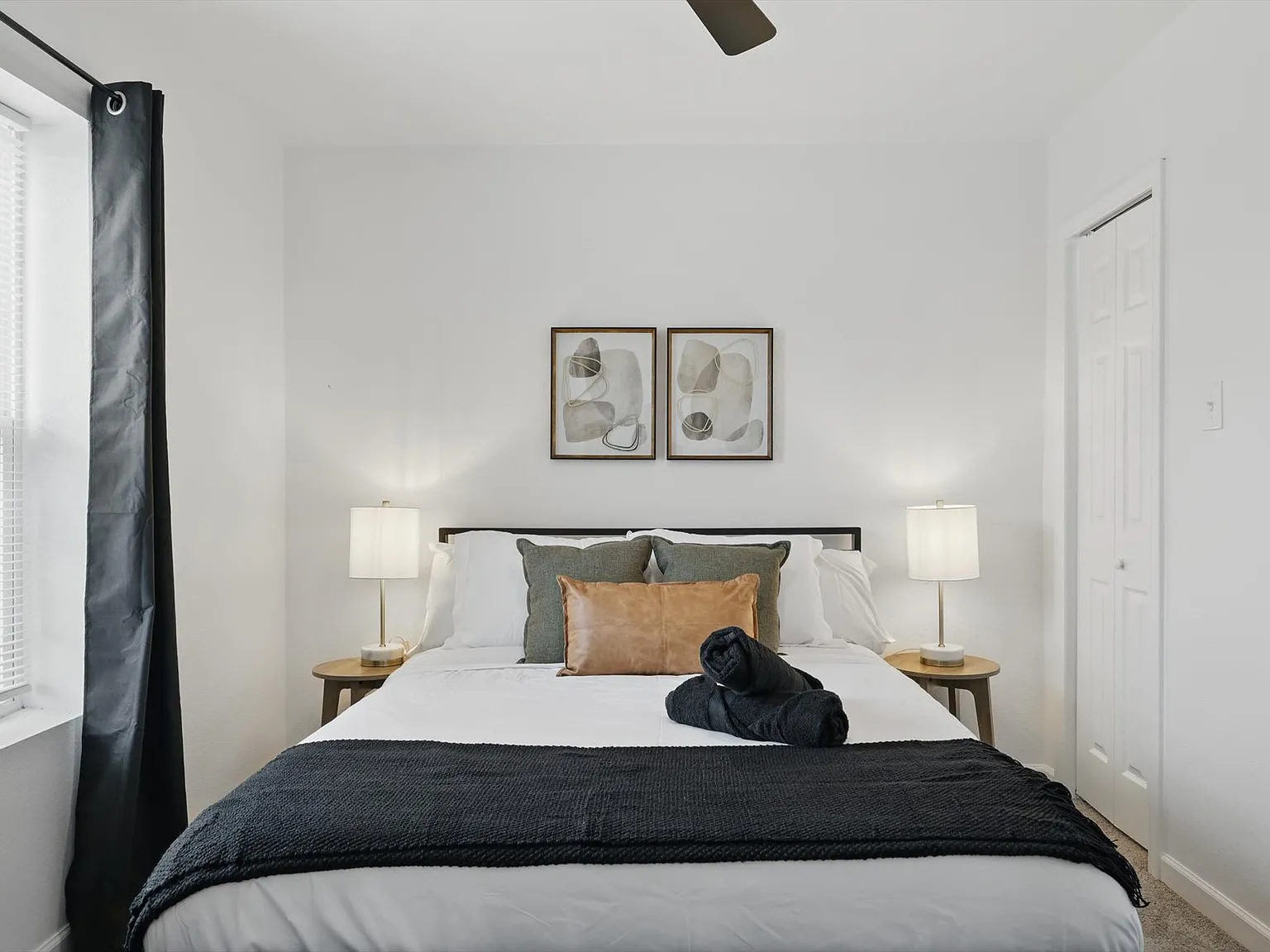 2 bed, 1008 sqft, $2,800 — Photo 4
