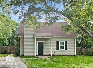 6732 Woodwedge Dr, Charlotte, NC 28227