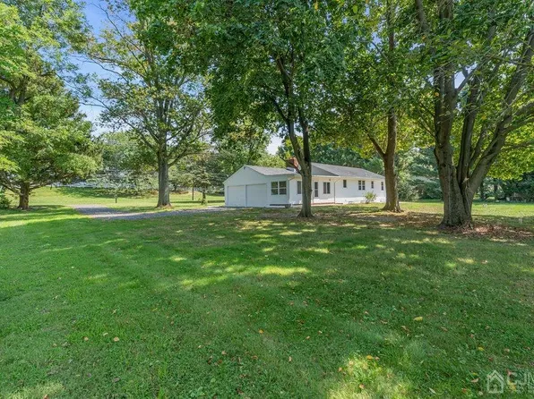 86 Extonville, Trenton, NJ 08620