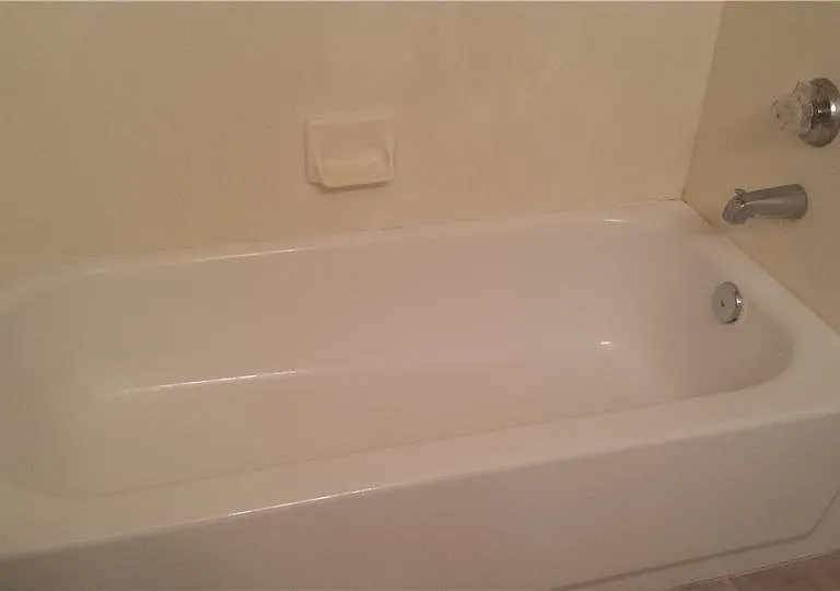 1070 S Orem Blvd #11 — Photo 18