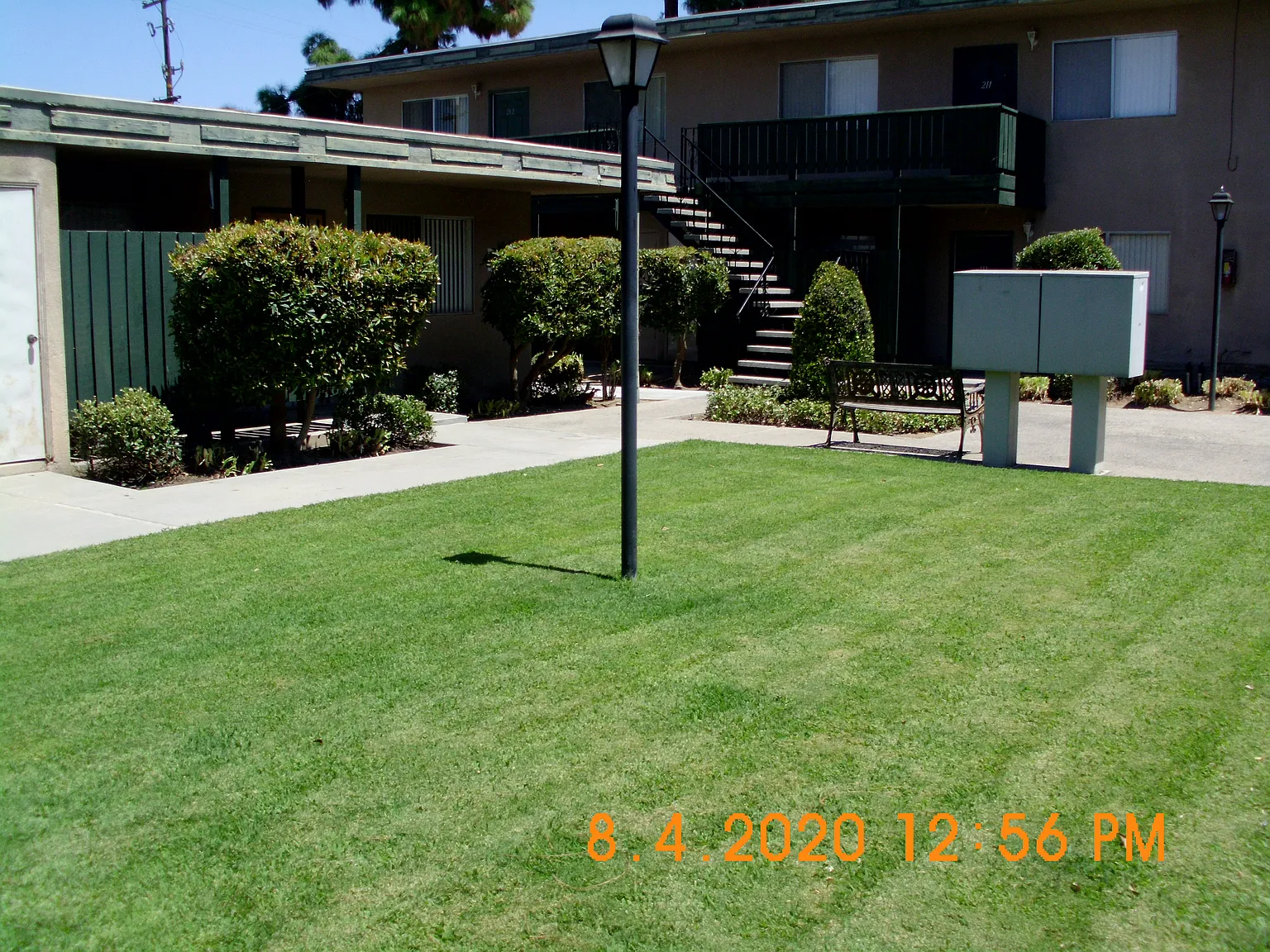 2 bed, 845 sqft, $1,450 — Photo 1