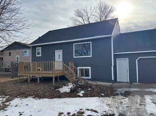 1213 E Carol St, Sioux Falls, SD 57104