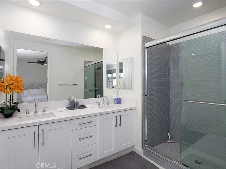 1523 Doheny Way — Photo 19