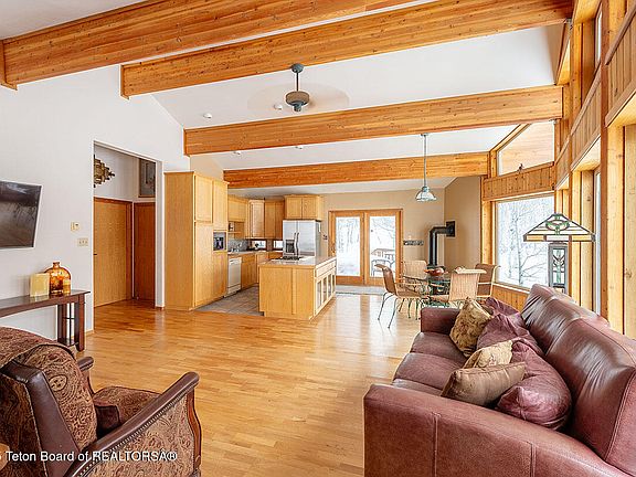 5th image of 84 Cottonwood Ln