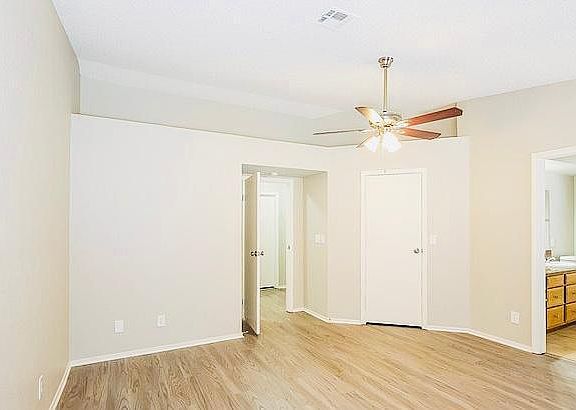 2nd image of 4722 Bannister Ln