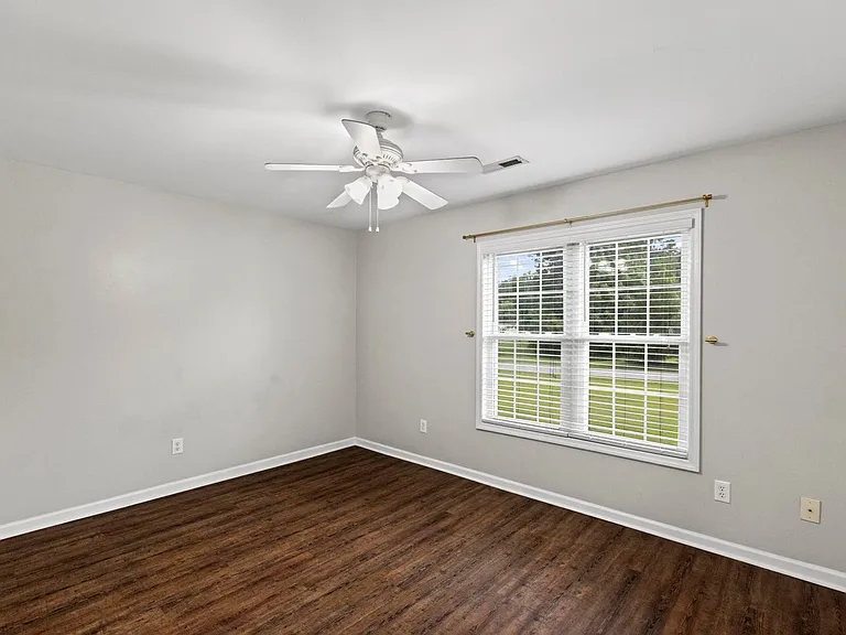 180 Peletier Loop Rd — Photo 15