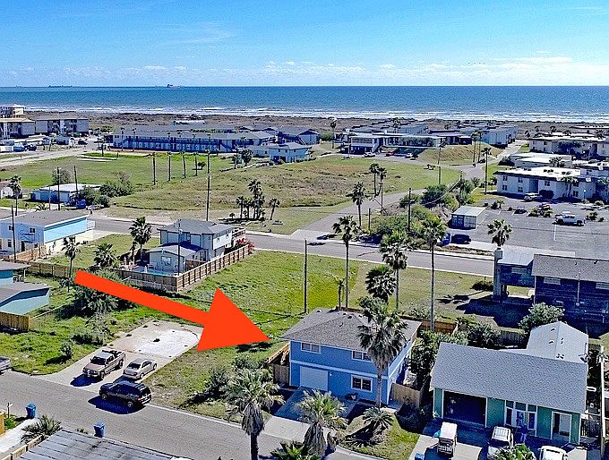1st image of 1325 Whispering Sands St
