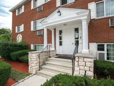 6 Grafton St UNIT 1, Shrewsbury, MA, 01545