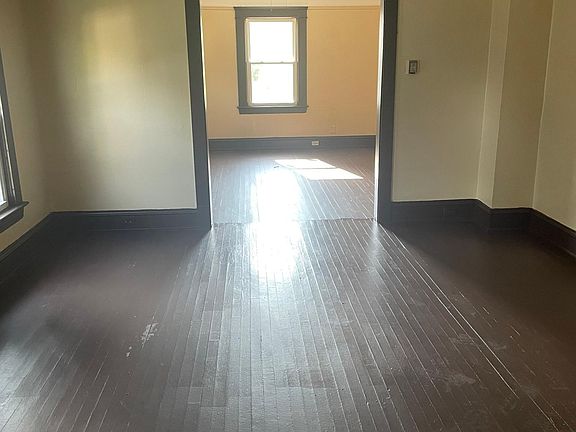 5th image of 3485 W 54th St Unit 2