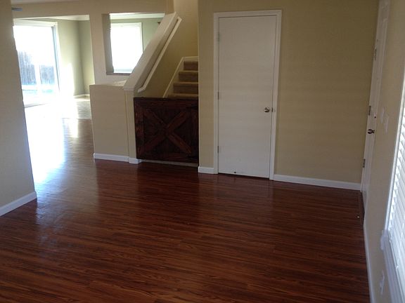 4th image of 1307 Leighton Grove Dr