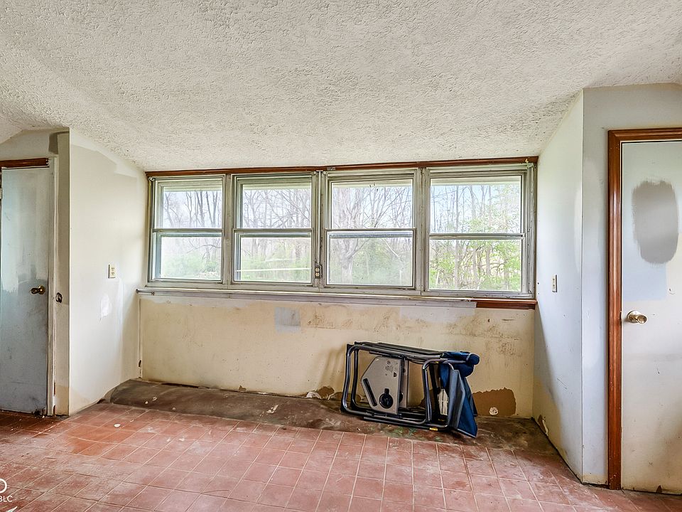 34th image of 4217 Cartersburg Rd