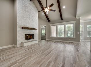 2107 N Rough Creek Ct, Granbury, TX 76048