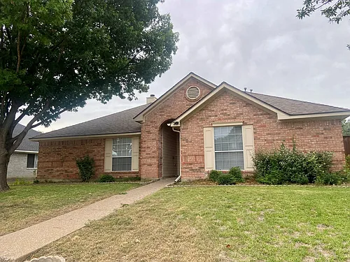 1411 Rivercrest Blvd Photo 1