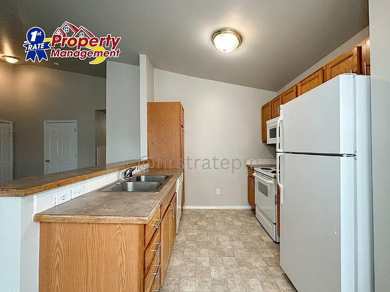 7552 W Tottenham Ln #101 — Photo 8
