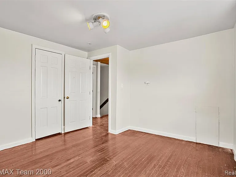 2607 Weithoff Ct — Photo 14