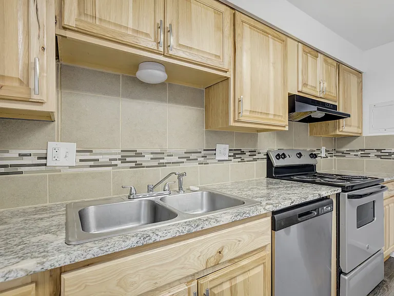 2921 Straus Ln #1 — Photo 17