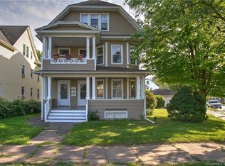 63 Fairlawn Ave, Bridgeport, CT 06605