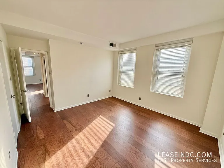 1133 13th St NW #605 — Photo 14