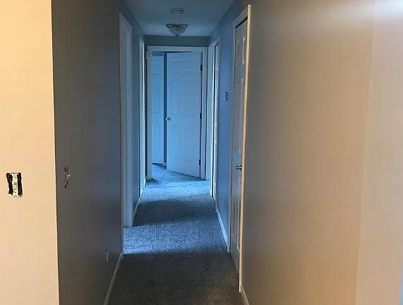 3rd image of 23847 Deziel St