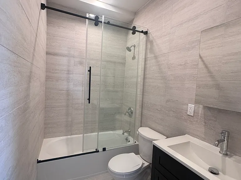 153 Hull Ave #2 — Photo 6