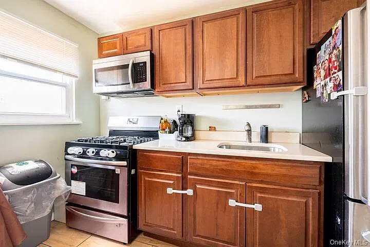 3 bed, 2.5 bath, 1116 sqft, $4,000 — Photo 4