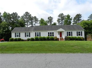 11921 Dew Ln, Midlothian, VA 23112