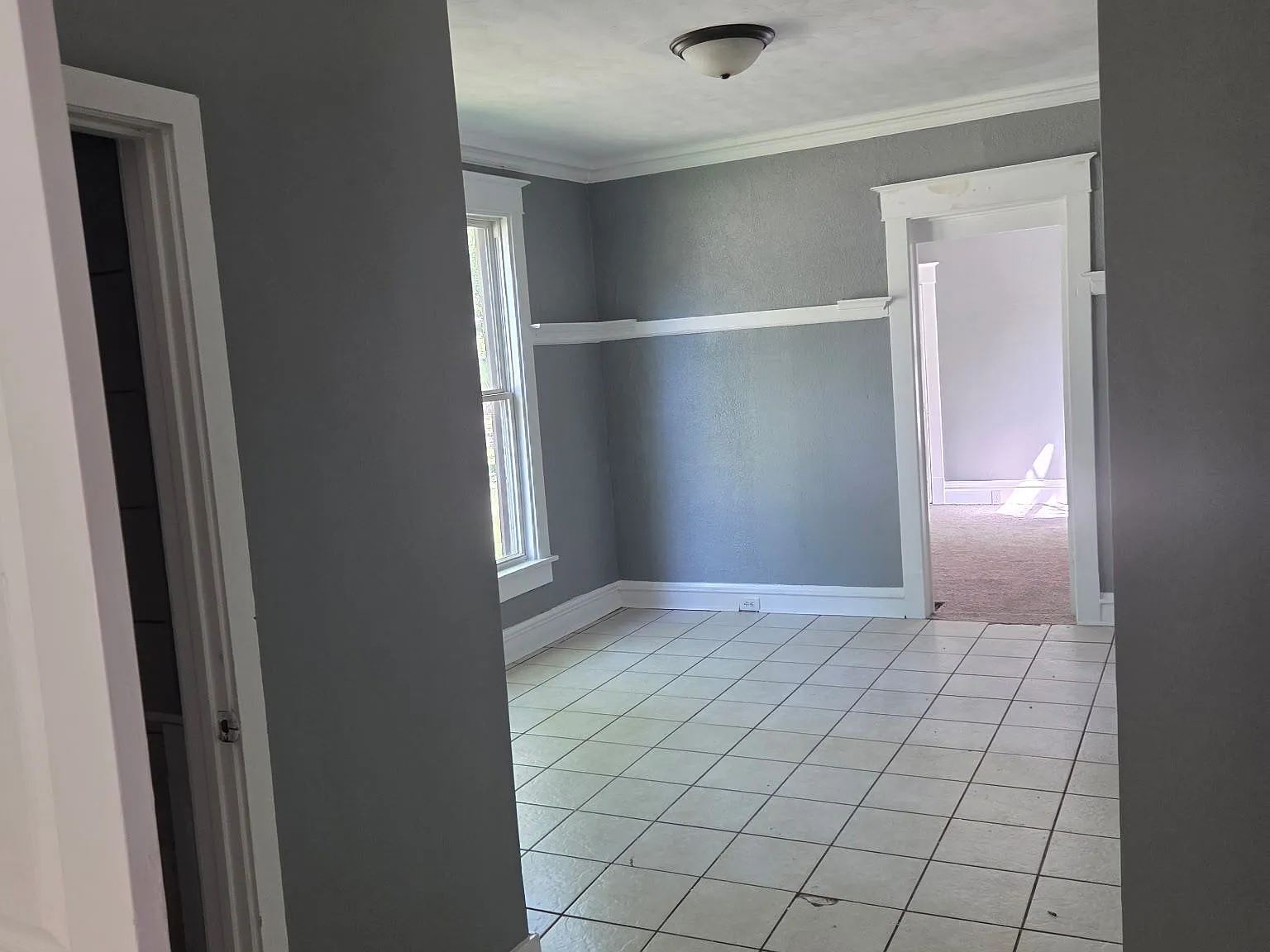 1023 East Behrends Avenue - 1 — Photo 3