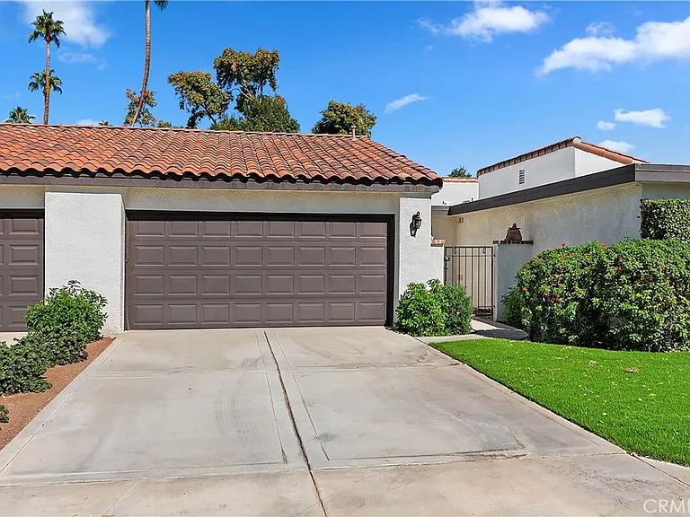 4 San Sebastian Dr — Photo 31
