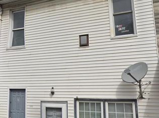 1735 Cotton St, Reading, PA 19606