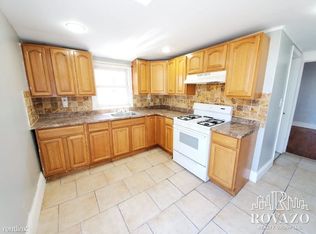 182 Dewey St #8513533, Newark, NJ 07112