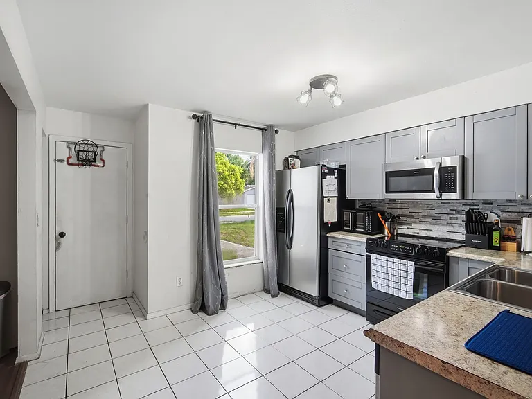 11505 Paperwood Pl — Photo 10