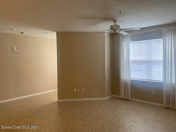 3rd image of 5673 Star Rush Dr APT 204