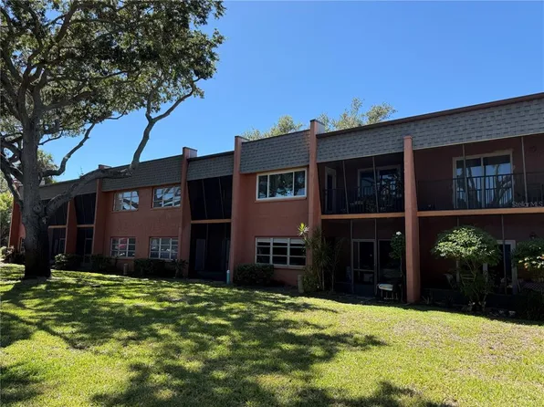 4805 ALT 19 #422, PALM HARBOR, FL 34683