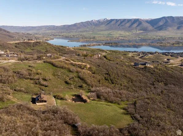 5833 E Old Snowbasin Rd S, Huntsville, UT 84317