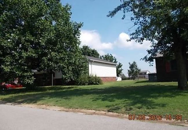 2nd image of 107 Clara Dr