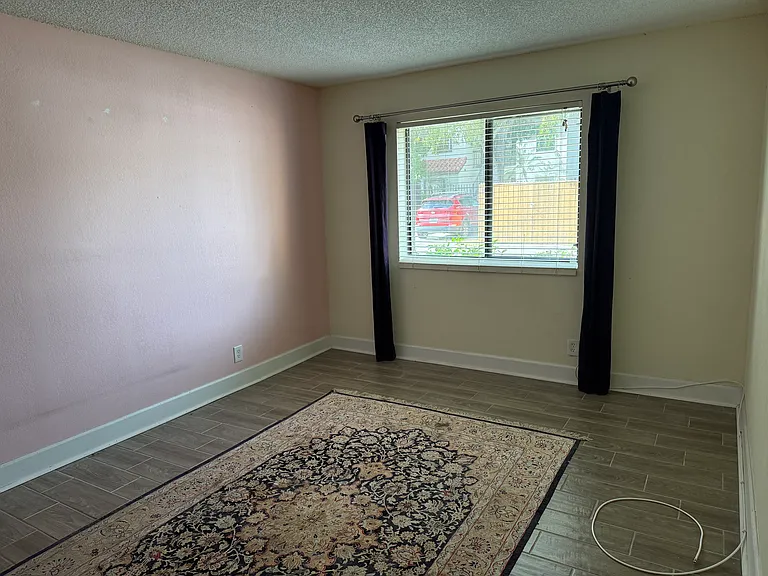 3402 Gardens East Dr #9A — Photo 7