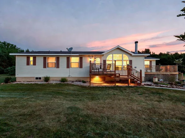 766 14th Ave, Almena, WI 54805