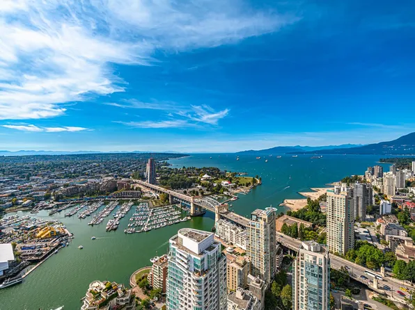 1480 Howe St #5601, Vancouver, BC V6Z 0G5