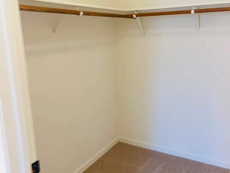 730 Williamsburg Way — Photo 10