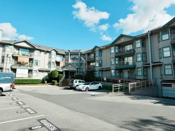 10756 138th St #313, Surrey, BC V3T 4K5