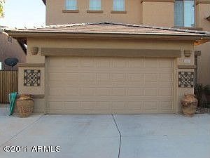 4th image of 3037 E La Costa Pl
